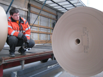 LUP_How_to_load_paper_reels.008_slideshow.png